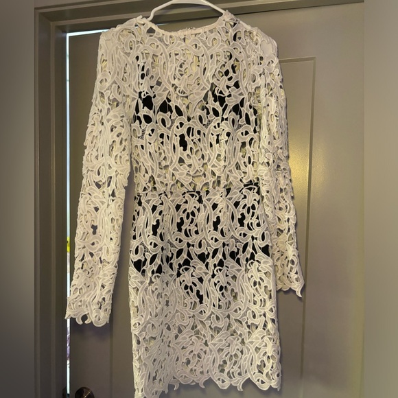 Lace Crochet Appliqué Style White Dress - Picture 4 of 7
